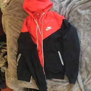 Nike wind breaker
